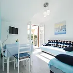 Summertime Apartment Srima