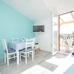 Summertime Apartment